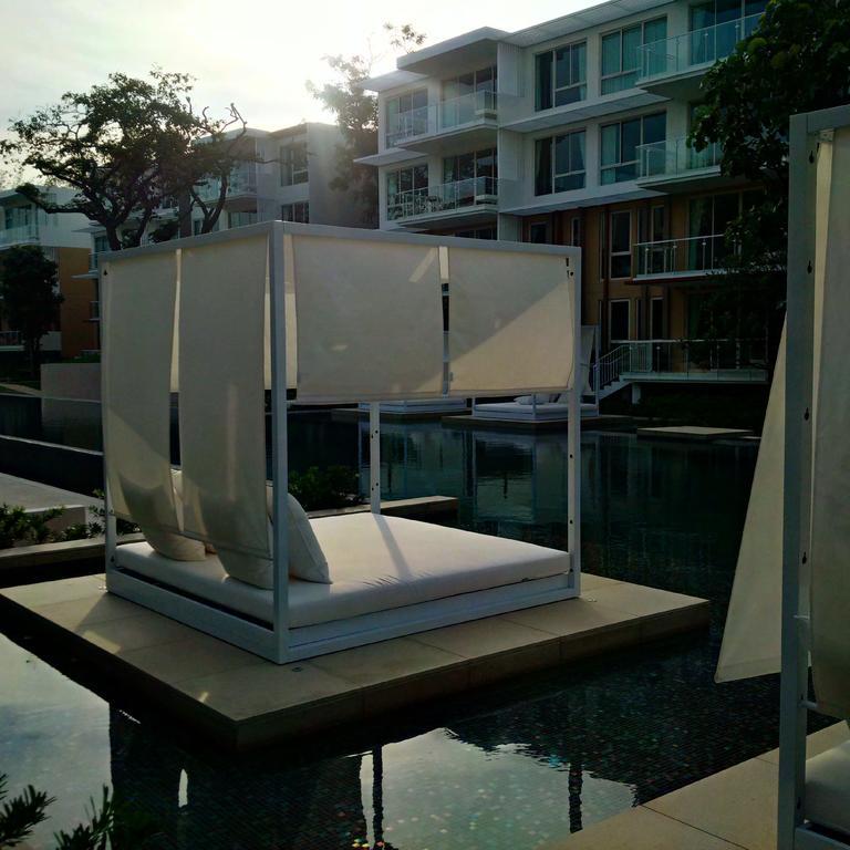 Huahin Luxury Beachfront Condo By Ml Room photo
